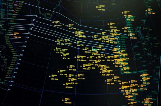 从14分钟缩短为8秒：卫星飞机<em>跟踪</em>技术如何改变飞越北大西洋...