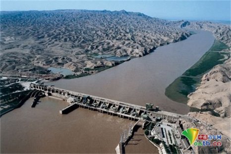 【中国梦·黄河情】<em>青铜峡</em>水利工程：黄河上的诗史