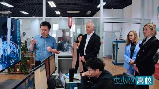 匈牙利德布勒森大学代表团访问上海电力大学