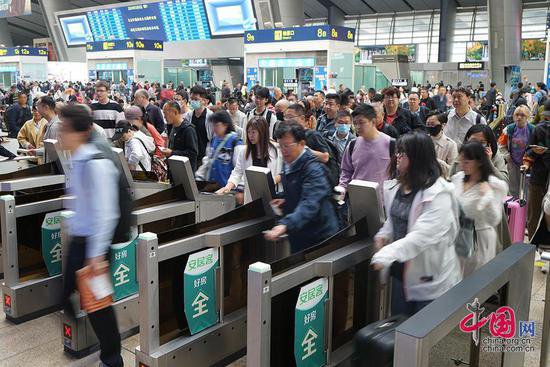 累计发送旅客1132.7万人次 中国铁路<em>北京</em>局五一假期运输圆满收官