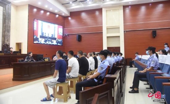 顺庆区人民法院宣判两起恶势力犯罪案 16人获刑