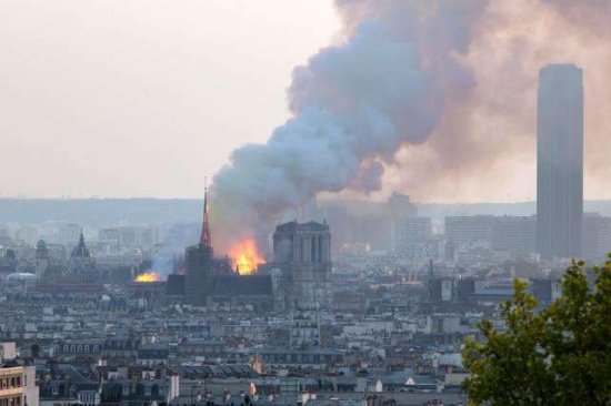 法国“老娘娘庙”<em>巴黎圣母院火灾</em>已过2年，才开始重建，<em>原因</em>何在