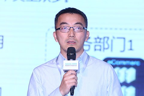 中国 俞岳/华为PaaS首席系统工程师 俞岳以下为演讲整理：