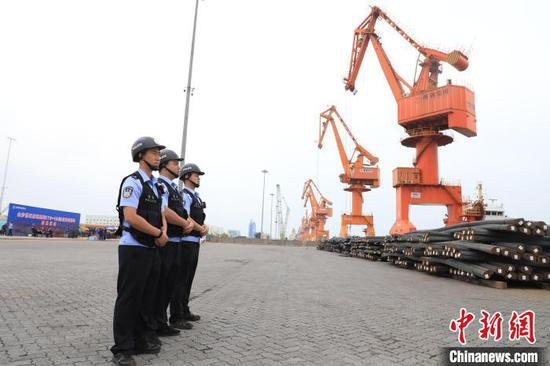 广西防城港钢材出口专用泊位正式启用