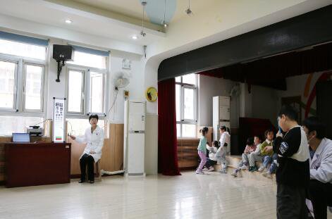 <em>济南市</em>儿童医院开展学龄前儿童免费远视储备筛查活动