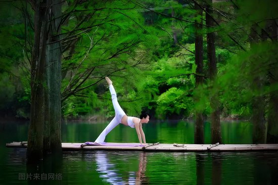 <em>郑州</em>一瑜伽教学机构创新教学模式 掀起健身新热潮