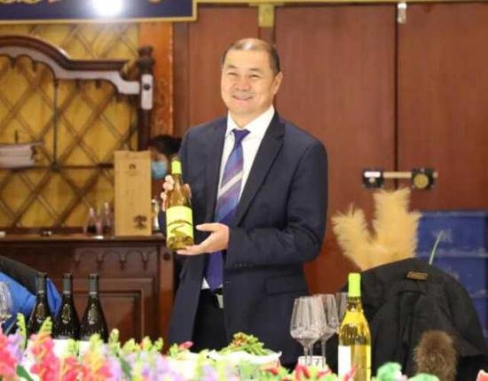 宁夏葡萄酒“三连冠”法国FIWA大奖赛创始人来石嘴山考察
