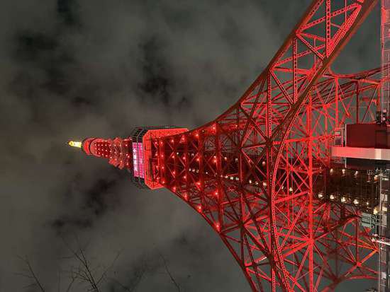 东京塔除夕夜第六次点亮中国红|锦绣中国年