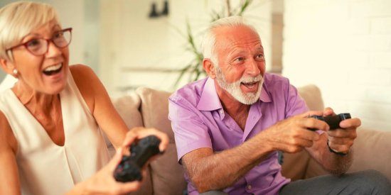 研究显示每天玩3D<em>游戏</em>半小时可有效减缓<em>老年</em>痴呆症状