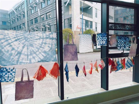 江西──非物质文化进校园 ，宁都县第九幼儿园开展以“织物艺术...