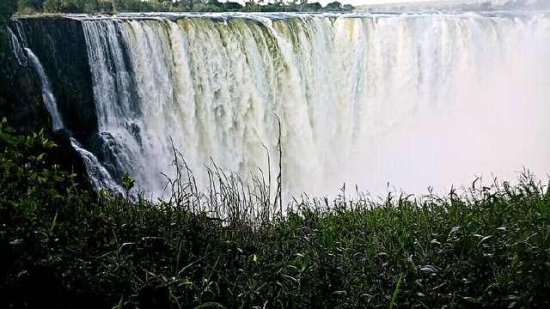 世界第一大瀑布，私藏在非洲最<em>壮观的</em>地方，你去过吗？