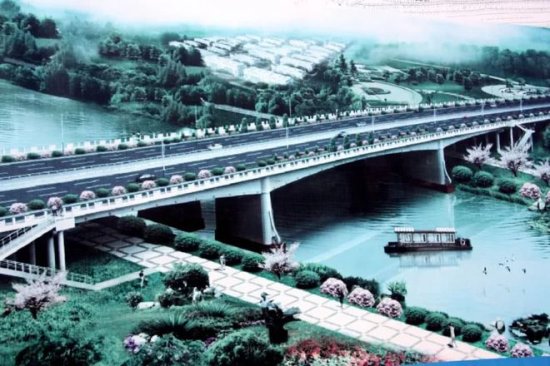 <em>永城</em>：东环路<em>沱河</em>大桥正在紧张建设中