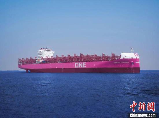 四天三艘“中国造”货轮上海外高桥口岸首航
