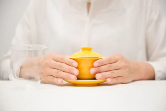 <em>喝</em>绿茶真的会伤胃吗？