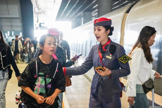 “五一”假期西安北站预计发送旅客超158万人次