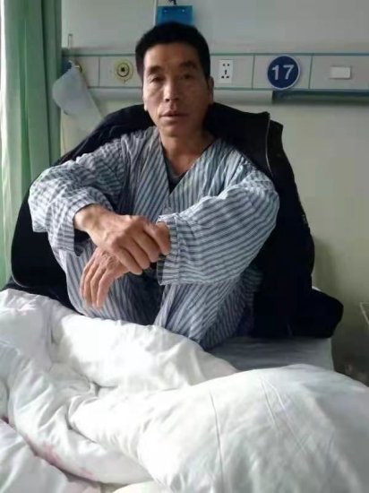 静宁县47岁父亲罹患肝癌，父亲是我们一家的顶梁柱，急需大家的...