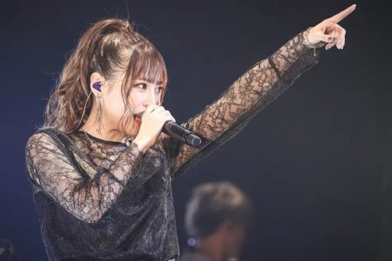 日本知名女歌手黑崎真音因病去世 年仅35岁
