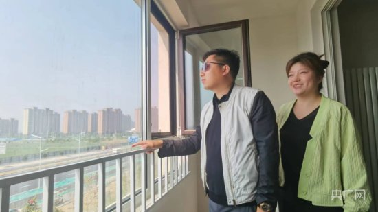 北京大兴机场线性工程安置房交付 2000余户礼贤群众喜迁新居