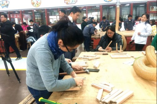 龙顺成“体验木工手作 感受匠心传承”活动在京举行