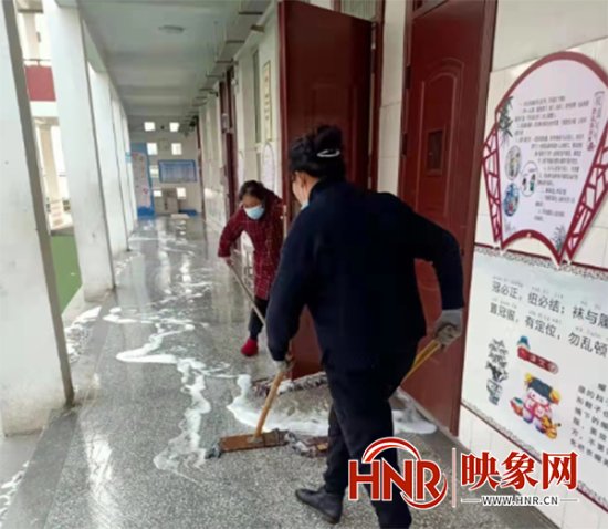 <em>商丘市</em>第五中学完成开学前校园消毒保洁工作