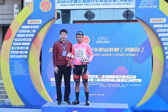 150<em>名</em>“精英骑手”济源竞速 中国公路自行车职业联赛第二站举行