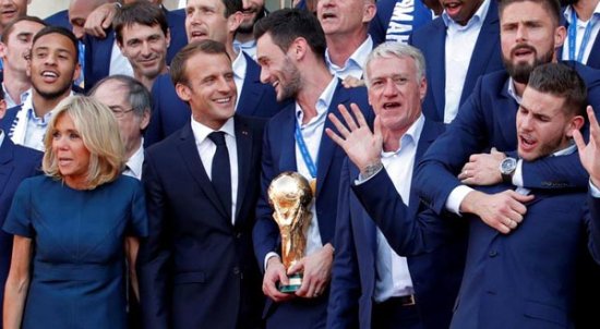 <em>法国</em>队<em>世界杯夺冠</em> 马克龙关注队员出生地就业