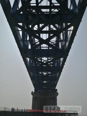国内跨度<em>最大的</em>黄河特大桥主体完成 最大跨度180米位于<em>东营市</em>