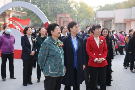 湖南省妇联"我们的70年"主题展揭幕 回忆满满好暖心