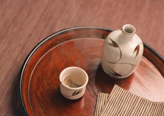 冬季到了，静下心来，在家喝喝茶养生。