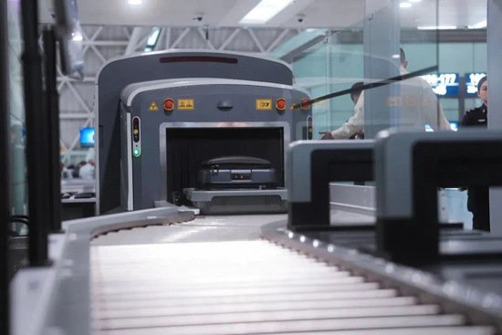 双流机场安检升级 笔记本<em>电脑可以</em>直接过安检