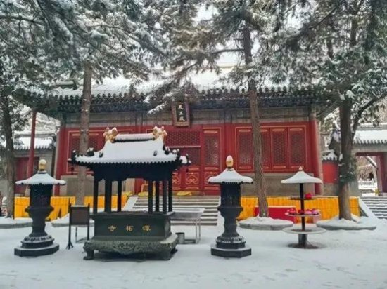 京郊过大年 欢乐祥和戏冰雪旅游线路推荐