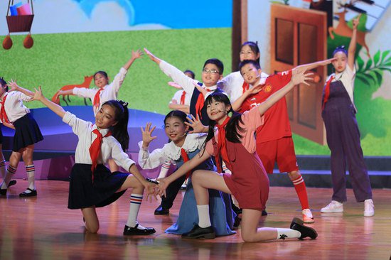 梦想从这里启航！<em>北京</em>地坛小学举行第一届梦想盛典