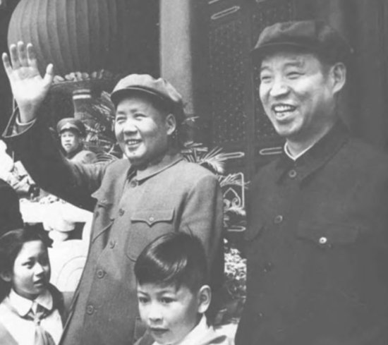毛主席三次重用此人，建国后，他成为北京<em>首任市委书记</em>，任职17...