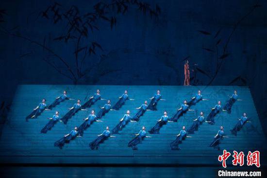 中国现代舞诗剧《诗忆东坡》亮相美国纽约林肯中心