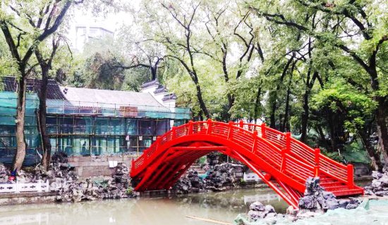 扬州北护城河文旅集聚区重现“红桥飞跨水当中”胜境