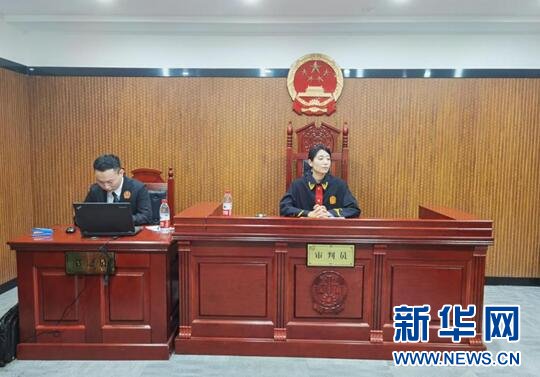 武汉：法院公安道交联动 八个月的纠纷一小时化解