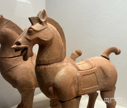 世界微笑日 | 看看重庆中国三峡博物馆里的陶俑有多<em>欢乐</em>
