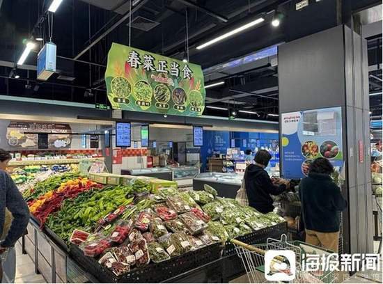 探访“网红”春菜市场，<em>香椿价格</em>从每斤120跌到50元