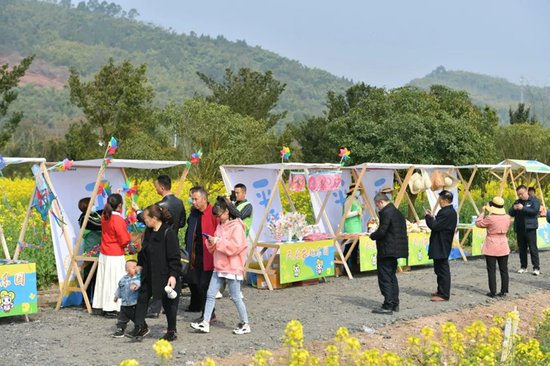 持续至4月6日 第三届天府农趣乐园生态旅游季在平乐古镇开幕