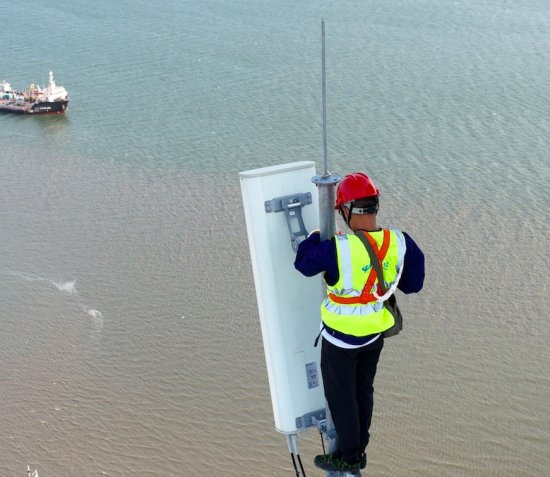 电信网络覆盖汕头首个海上风电项目