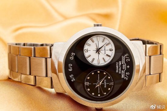 男人戴机械表好还是智能手表好？