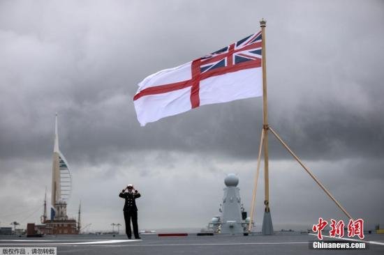 英国最大航母因漏水而中止海上<em>测试</em> 提前返回基地