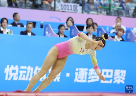 全国体操锦标赛：杨静熙女子自由体操夺冠