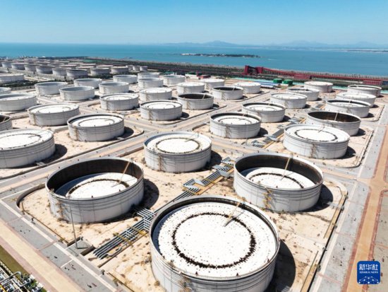 国内沿海港口最大单体<em>油品</em>库区在青岛投产运营
