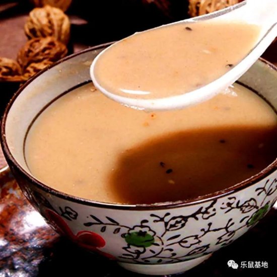 京城里<em>那些</em>没有茶叶的“茶”，冬日里喝一碗，浑身透着温暖和...