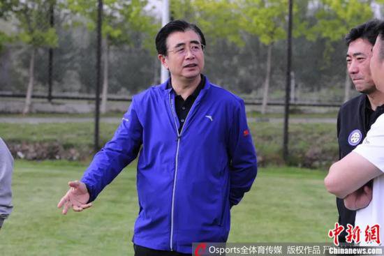 中国足协新主席：卧薪尝胆，走好新的长征路