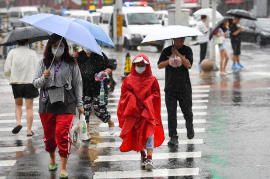 北京：227条<em>公交</em>线路受降雨影响采取停驶<em>等</em>措施