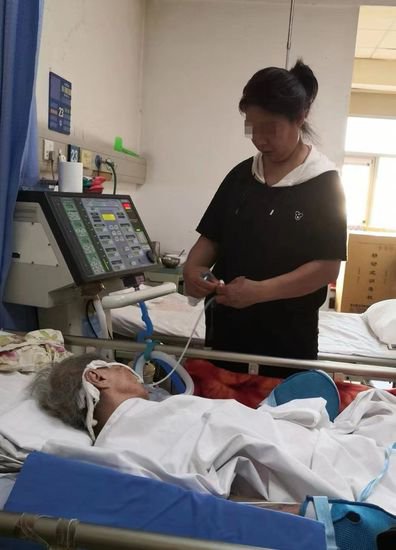 家属诉医院滥用有创呼吸机致老人感染死亡，获赔26万全捐中国青...