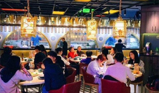 从老字号变成“网红”，这家米其林推荐的餐厅，深根<em>广州</em>30多年