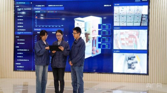北京丽泽商务区配电站室实现智能化无人巡检